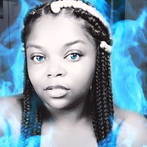 Meet your Posher, Shera